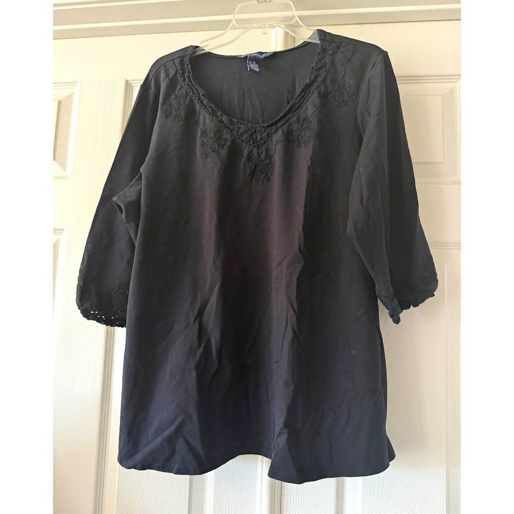 Susan Graver 1X Black Embroidered Tunic Top Crochet Lace 3/4 Sleeve V Neck